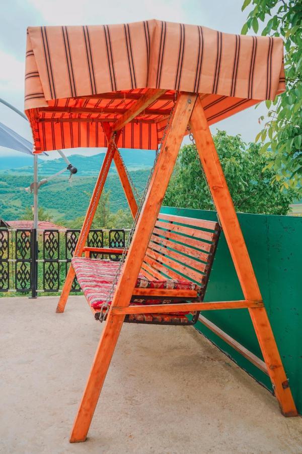 Ana-Maria Bnb Bed & Breakfast Tat'ev Eksteriør bilde